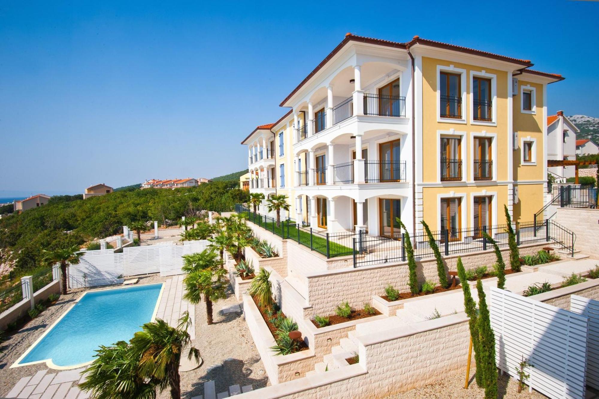 Apartments Poville Residence Povile Cameră foto
